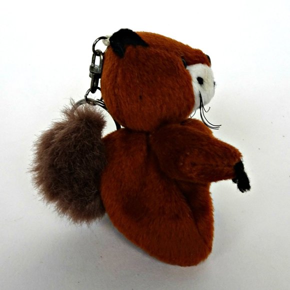 Groundhog Squirrel Beaver Backpack Key Ring Plush - Picture 5 of 6